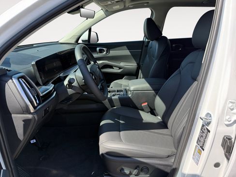 New 2026 Kia Sorento S w/ S Panoramic Sunroof Package image 10