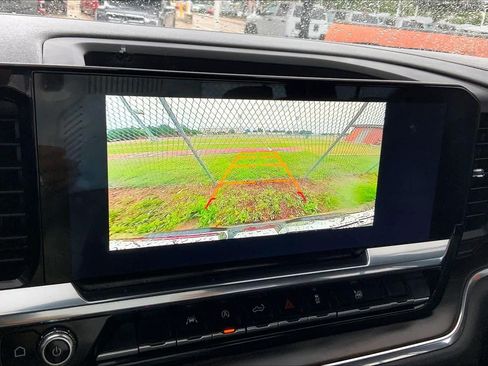 Used 2024 GMC Sierra 1500 SLT w/ SLT Convenience Package image 23