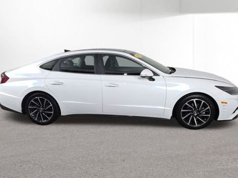Used 2021 Hyundai Sonata Limited image 2