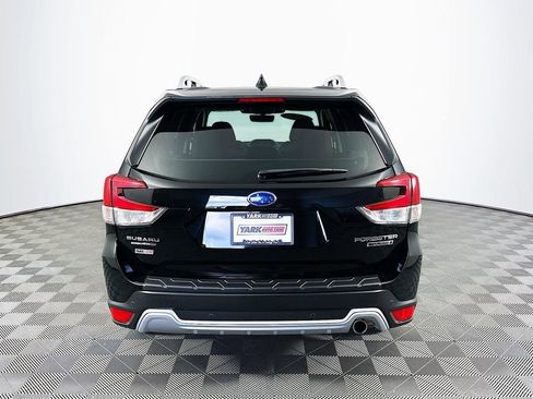 Used 2023 Subaru Forester Touring image 9