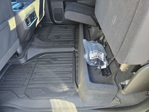 New 2026 GMC Sierra 1500 Elevation image 11