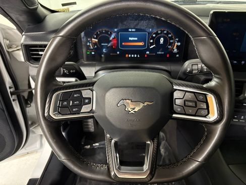 Used 2024 Ford Mustang Coupe RWD image 19