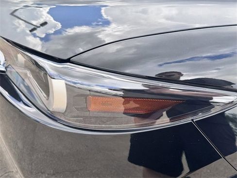 Used 2025 MAZDA CX-5 AWD 2.5 S w/ Preferred Package image 10