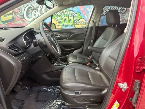 Used 2017 Buick Encore Essence FWD image 14