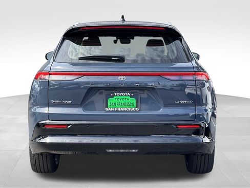 New 2026 Toyota Crown Signia image 4