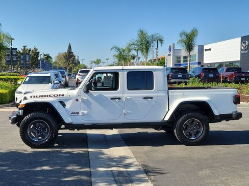 Certified 2020 Jeep Gladiator Rubicon AWD/4WD image 6