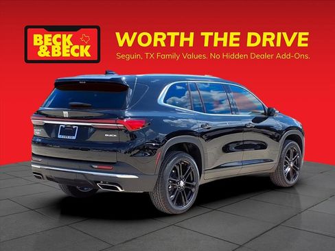 New 2026 Buick Enclave Preferred w/ Power Package image 5