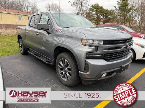 Used 2021 Chevrolet Silverado 1500 RST w/ Z71 Off-Road Package image 3