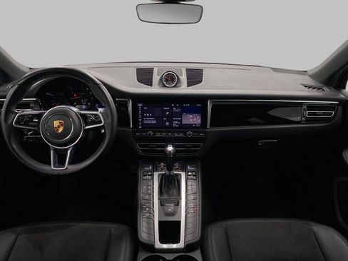 Used 2021 Porsche Macan AWD/4WD image 23