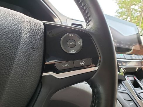 Used 2018 Honda Odyssey EX-L image 20
