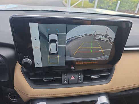 Used 2024 Toyota RAV4 Limited image 23