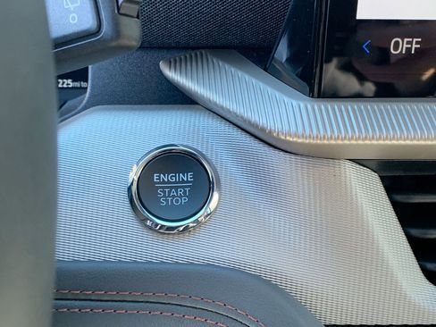 New 2026 Ford Explorer Active w/ Active Comfort Package image 18