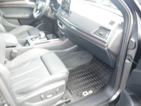 Certified 2023 Audi Q5 2.0T Premium Plus w/ Premium Plus Package AWD/4WD image 31