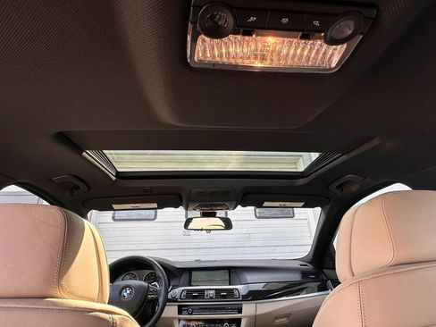 Used 2013 BMW 535i xDrive Sedan image 18