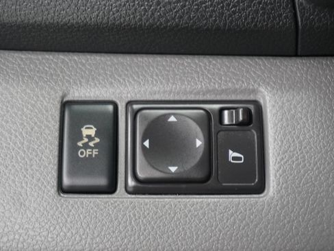 Used 2017 Nissan NV200 SV w/ Technology Package FWD image 19