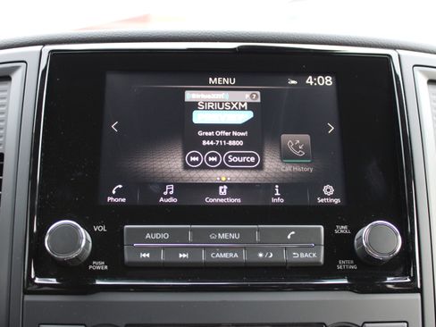 Certified 2024 Nissan Titan SV w/ SV Convenience Package image 19