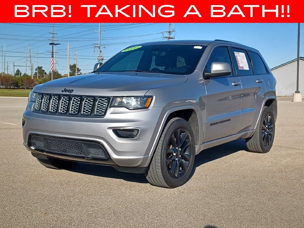 Used 2020 Jeep Grand Cherokee Altitude AWD/4WD image 2