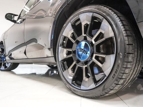 Used 2024 BMW XM image 42