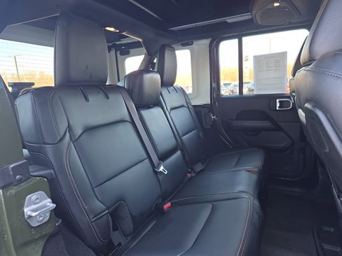 Used 2024 Jeep Wrangler Sahara w/ Technology Group image 34