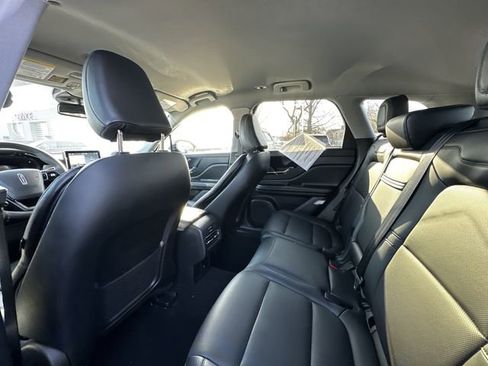 Certified 2022 Lincoln Corsair AWD w/ Equipment Group 101A image 18