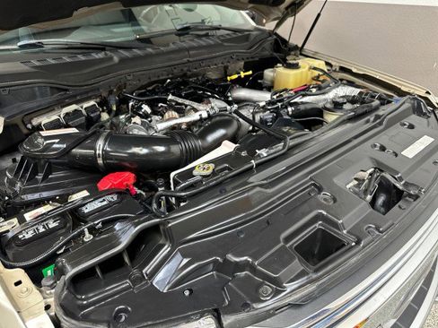 Used 2017 Ford F250 Lariat w/ Chrome Package image 75