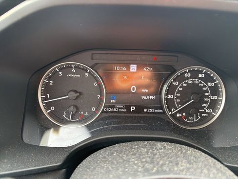 Used 2022 Mitsubishi Outlander SE image 7