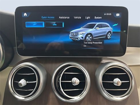 Certified 2022 Mercedes-Benz GLC 300 4MATIC image 16