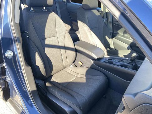 Used 2024 Honda Accord EX image 27