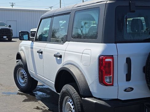 New 2025 Ford Bronco 4-Door AWD/4WD image 63