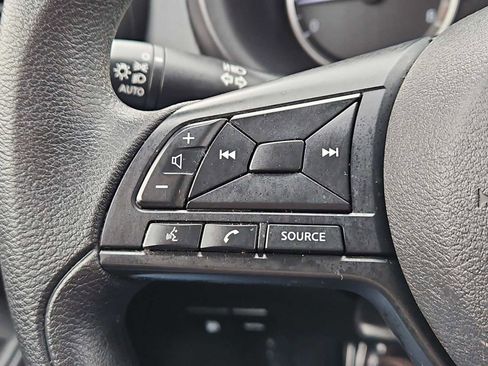 Used 2023 Nissan Kicks S image 22