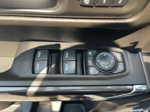 Used 2022 GMC Sierra 2500 AT4 w/ AT4 Premium Plus Package image 28