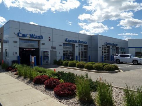 Used 2015 Chevrolet Tahoe LTZ image 9