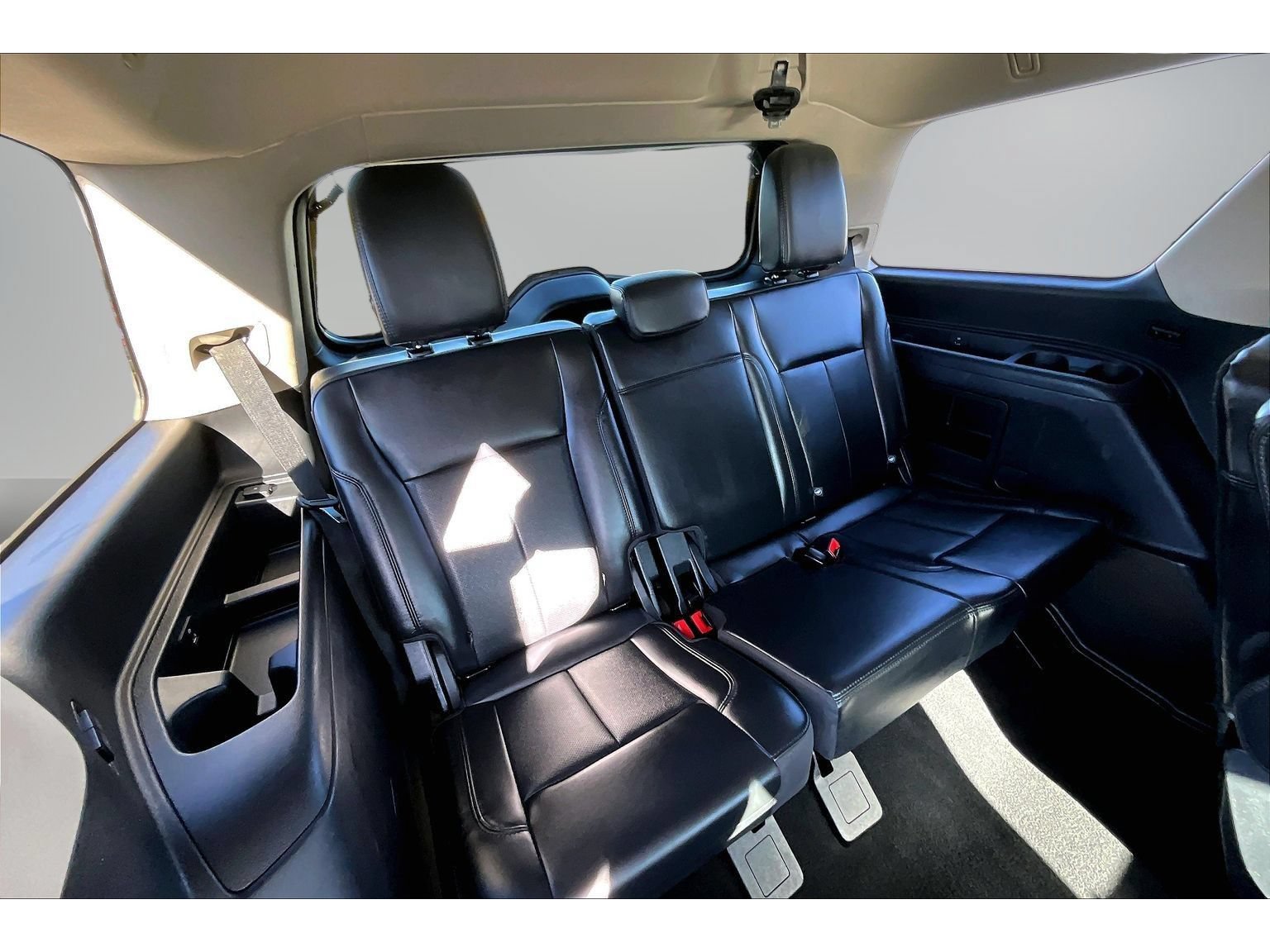 Used 2024 Ford Expedition XLT AWD/4WD image 22