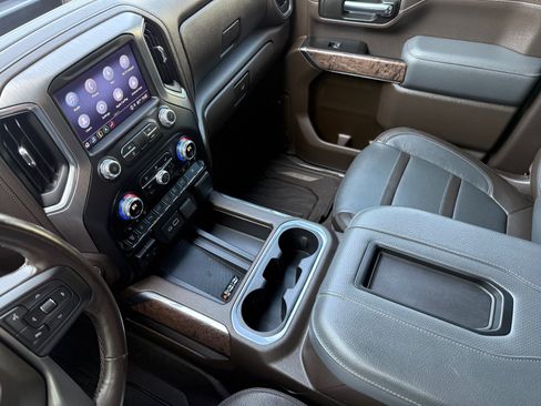 Certified 2022 GMC Sierra 3500 Denali w/ Denali Ultimate Package image 30