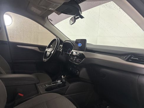 Used 2022 Ford Escape SE w/ SE Sport Appearance Package FWD image 30