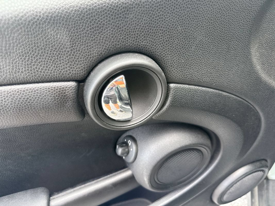 Used 2013 MINI Cooper Hardtop FWD image 16