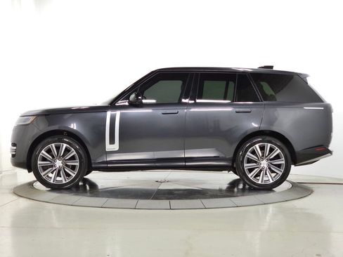 Used 2023 Land Rover Range Rover Autobiography AWD/4WD image 2