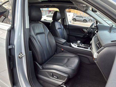 Used 2019 Audi Q7 2.0T Premium AWD/4WD image 42