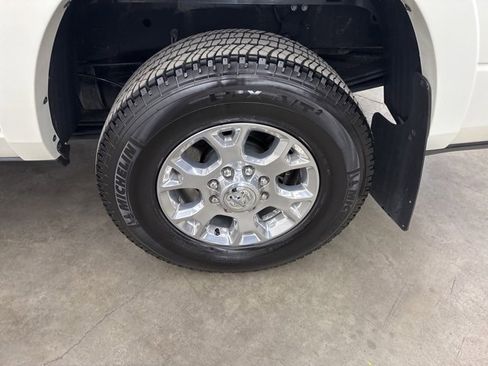 Used 2022 RAM 3500 Laramie image 25