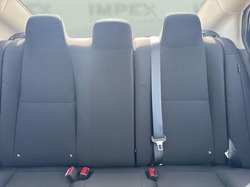 Used 2025 Nissan Sentra S image 10