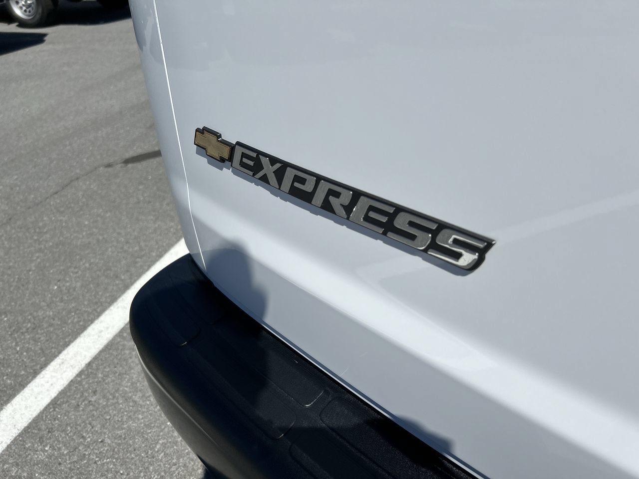 New 2026 Chevrolet Express 2500 w/ Driver Convenience Package RWD image 10
