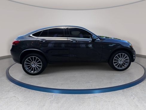 Used 2020 Mercedes-Benz GLC 300 4MATIC Coupe image 5