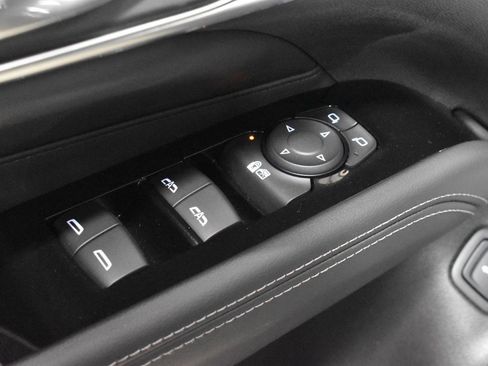 Certified 2021 Cadillac CT4 Luxury w/ Sun And Sound Package image 10