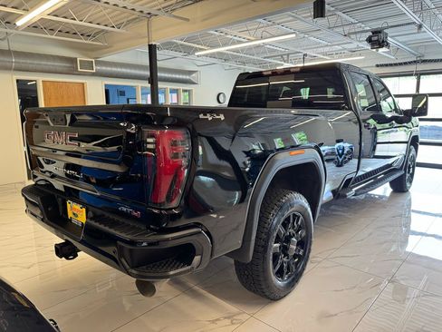 Used 2026 GMC Sierra 3500 AT4 w/ AT4 Premium Plus Package AWD/4WD image 5