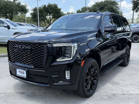 Used 2024 GMC Yukon Denali RWD image 9