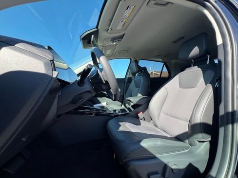 New 2026 Kia Niro Wind FWD image 18