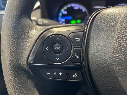 Used 2019 Toyota RAV4 LE w/ Carpet Mat Package AWD/4WD image 22