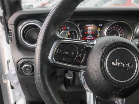 Used 2021 Jeep Wrangler Unlimited Rubicon w/ Trailer Tow Package image 19