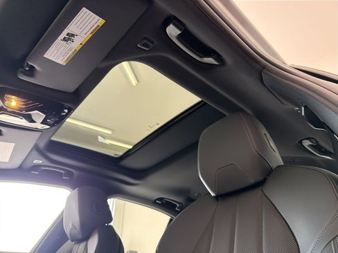 New 2026 BMW 530i xDrive w/ M Sport Package AWD/4WD image 16