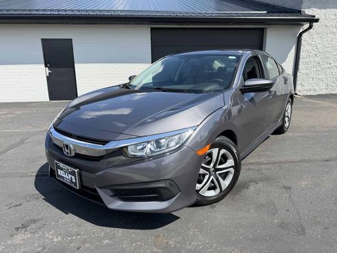 Used 2018 Honda Civic LX image 2